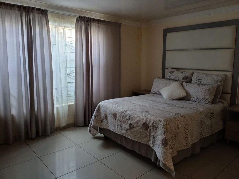 House For Sale in Westenburg - Photo 7