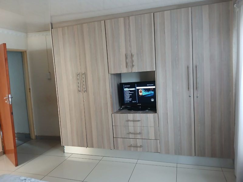 House For Sale in Westenburg - Photo 9