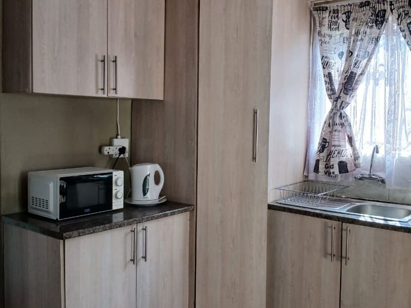 House For Sale in Westenburg - Photo 4