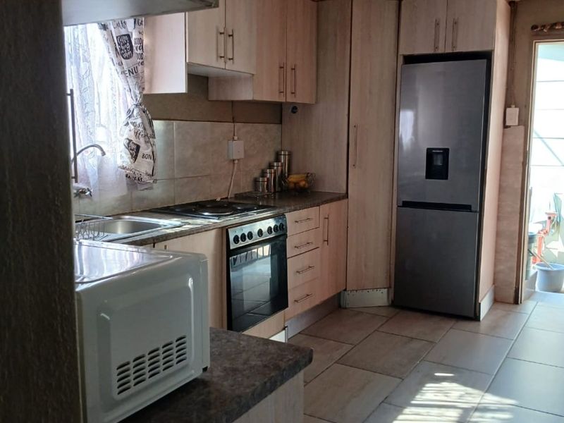 House For Sale in Westenburg - Photo 5