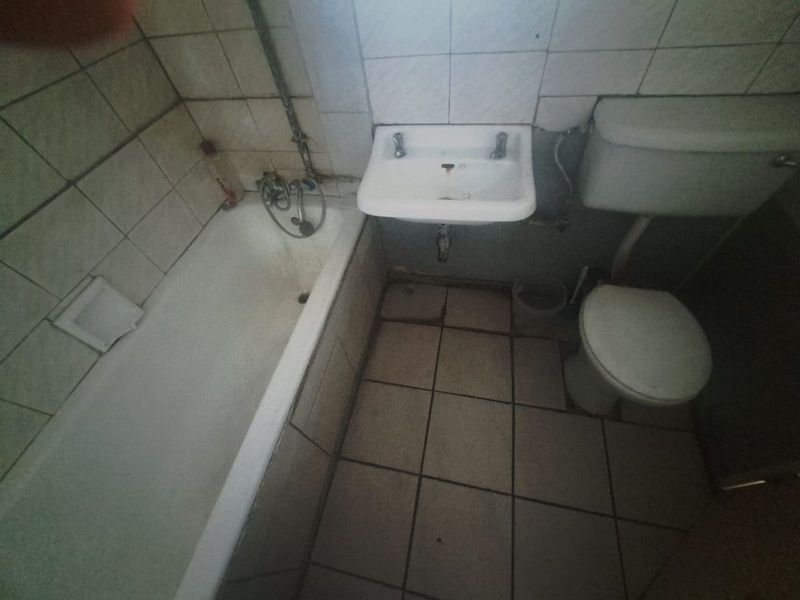 Apartment For Sale in Pretoria West - Photo 10