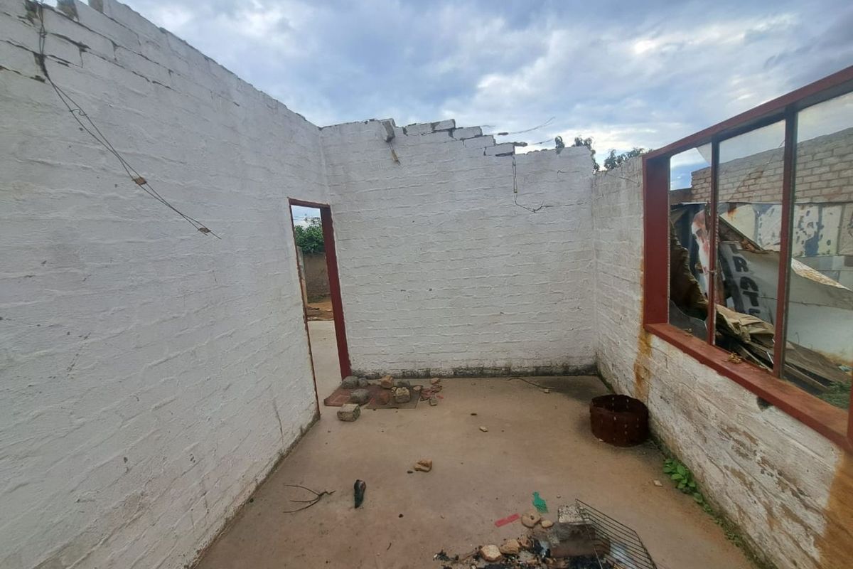 House For Sale in Mamelodi East - Photo 5