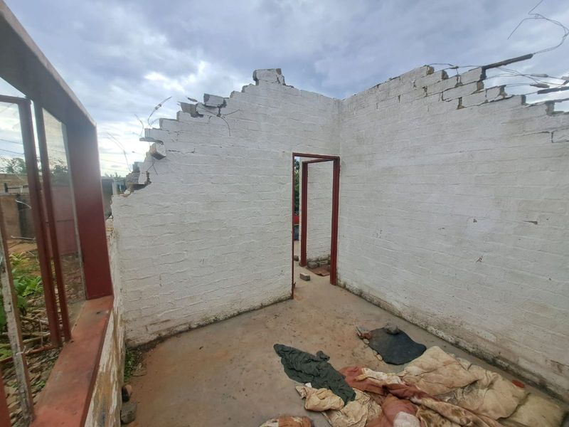 House For Sale in Mamelodi East - Photo 4