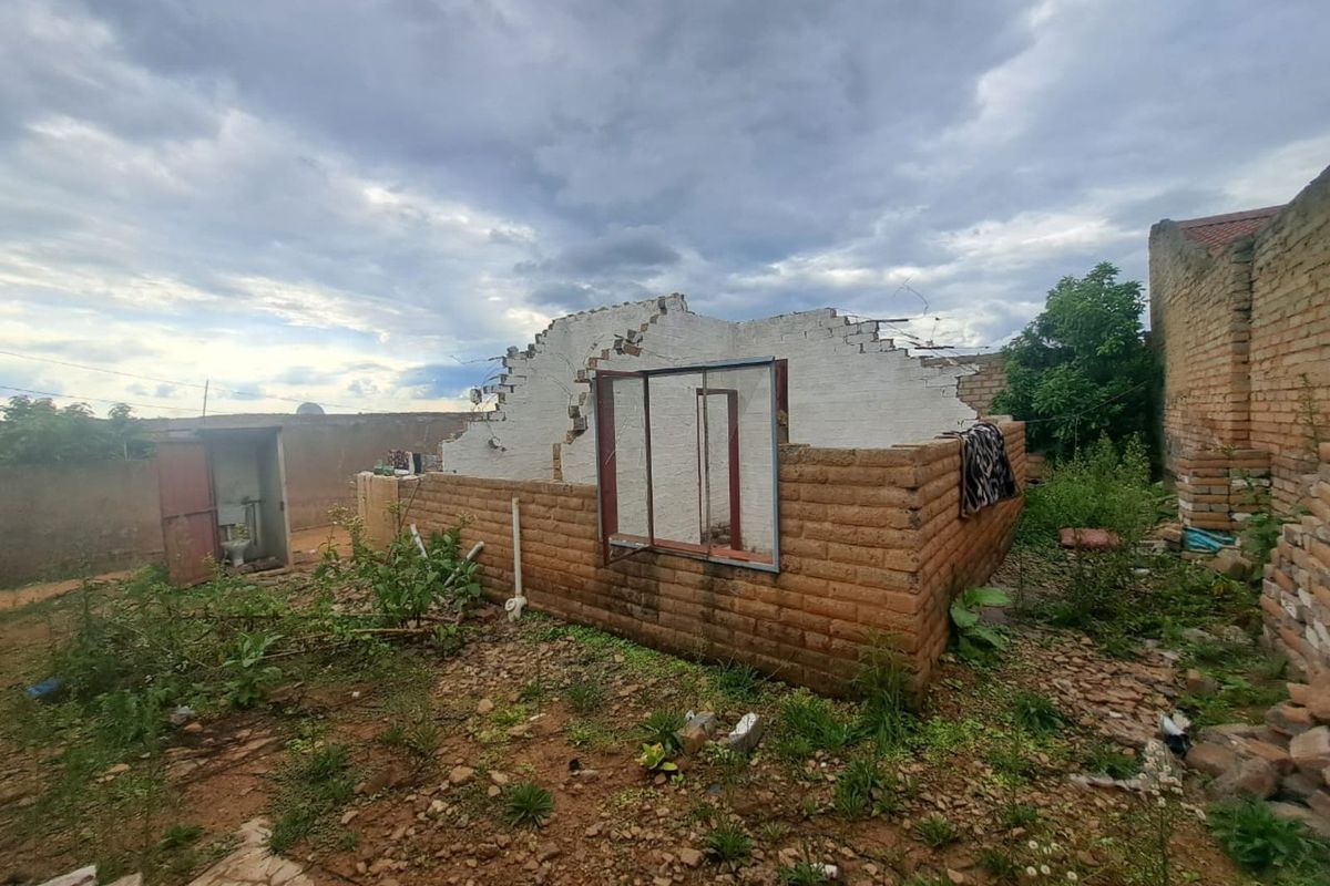 House For Sale in Mamelodi East - Photo 3