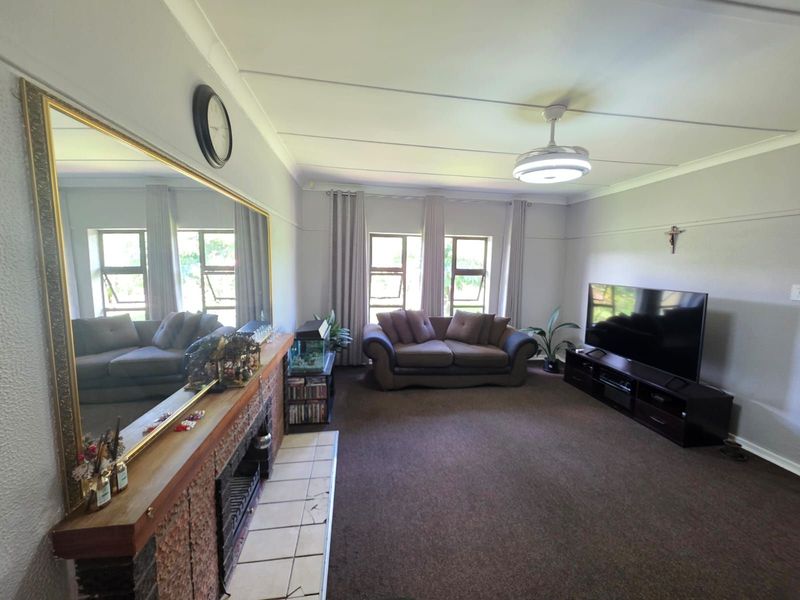 House For Sale in Klisserville - Photo 8