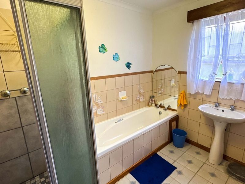 House For Sale in Dana Bay - Photo 7