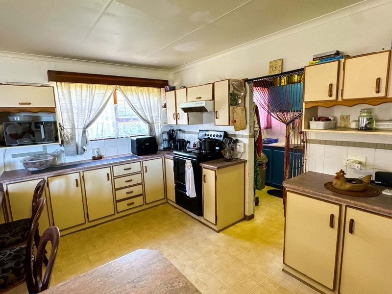 House For Sale in Dana Bay - Photo 10