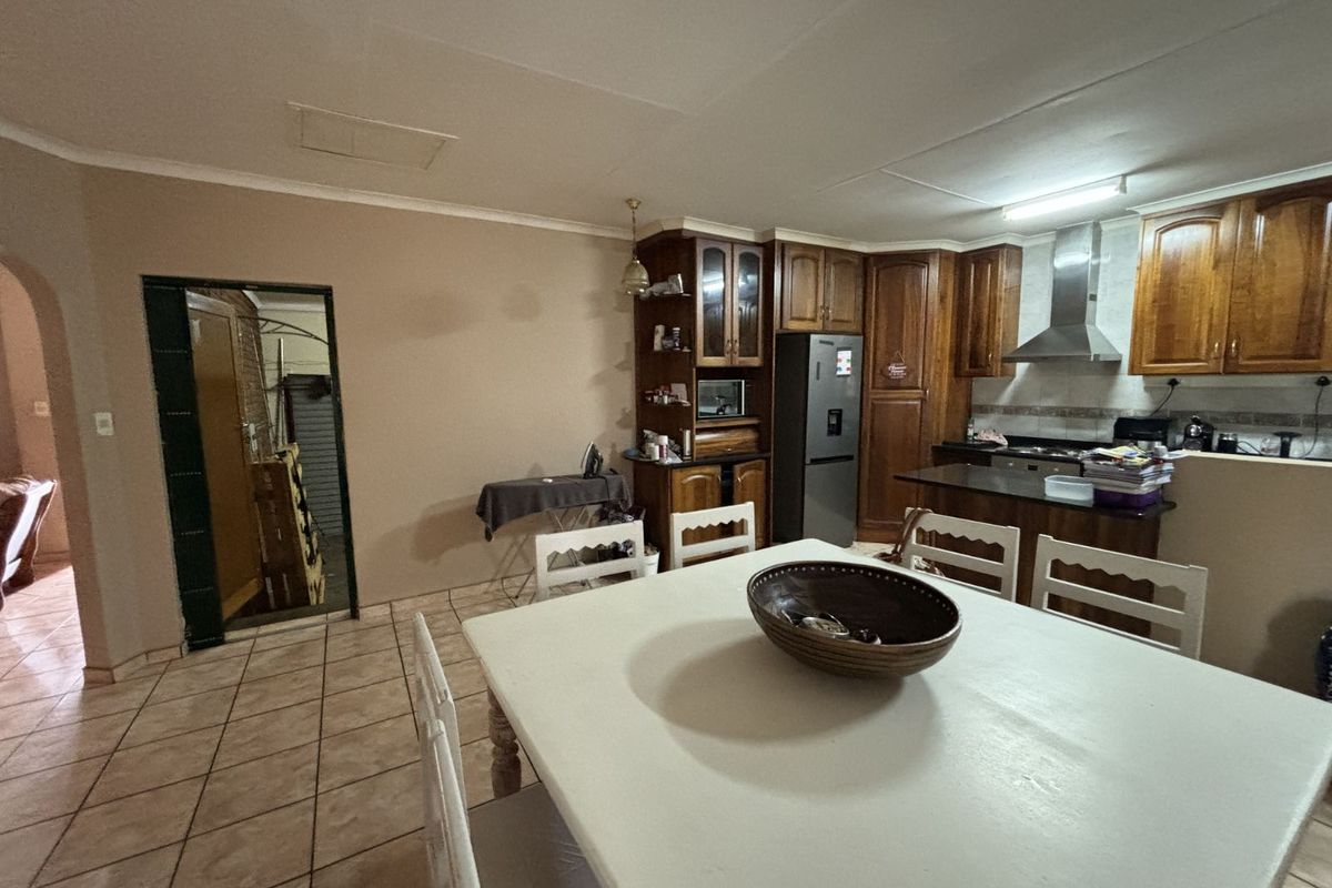 Townhouse For Sale in Aquapark - Photo 5