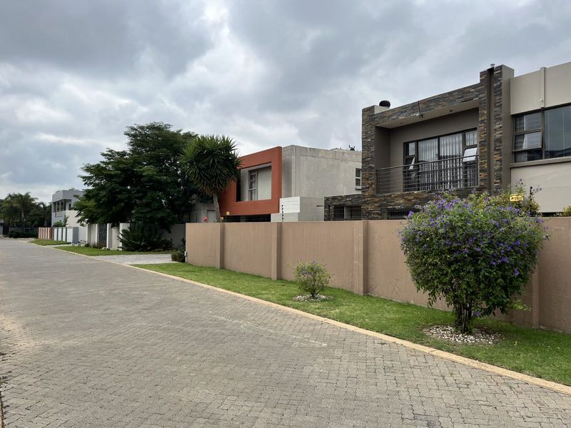 House For Sale in Beyers Park - Photo 10