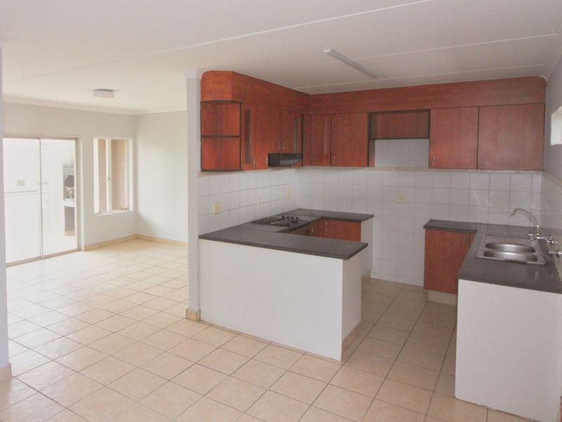 House For Sale in Noordhang - Photo 6