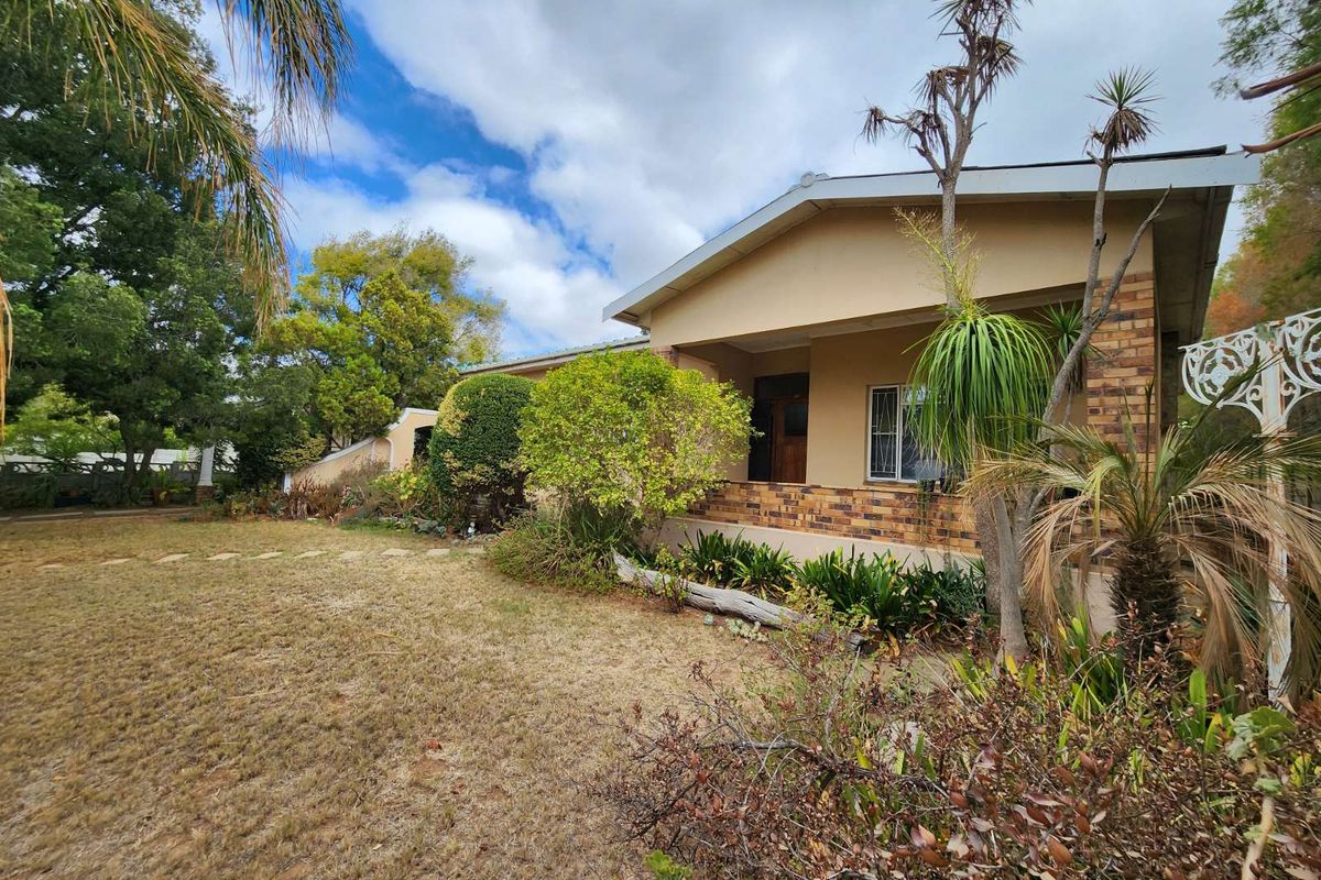 House For Sale in Ashton Central - Photo 3