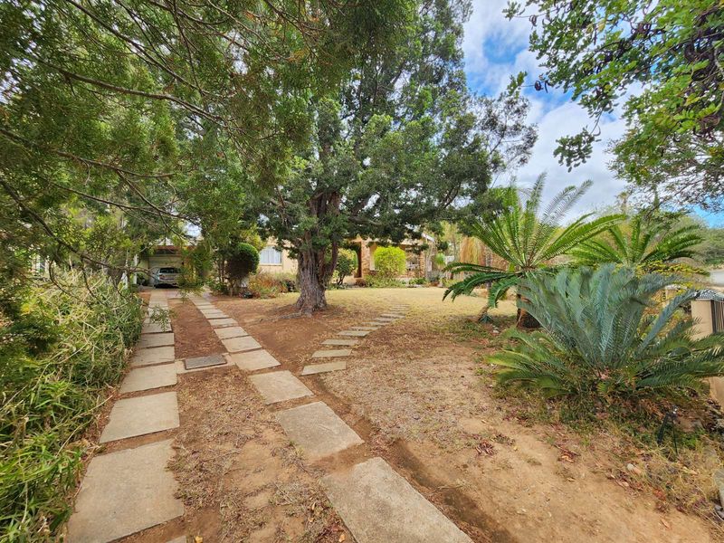 House For Sale in Ashton Central - Photo 2