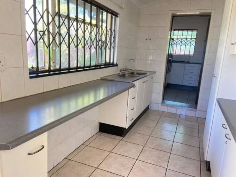 House For Sale in Norkem Park - Photo 3