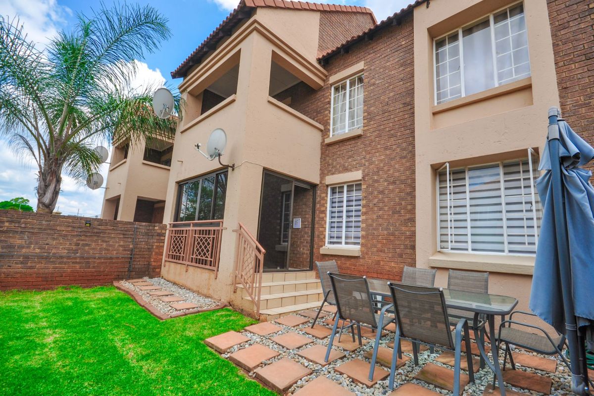 Apartment For Sale in Mooikloof Ridge - Photo 4
