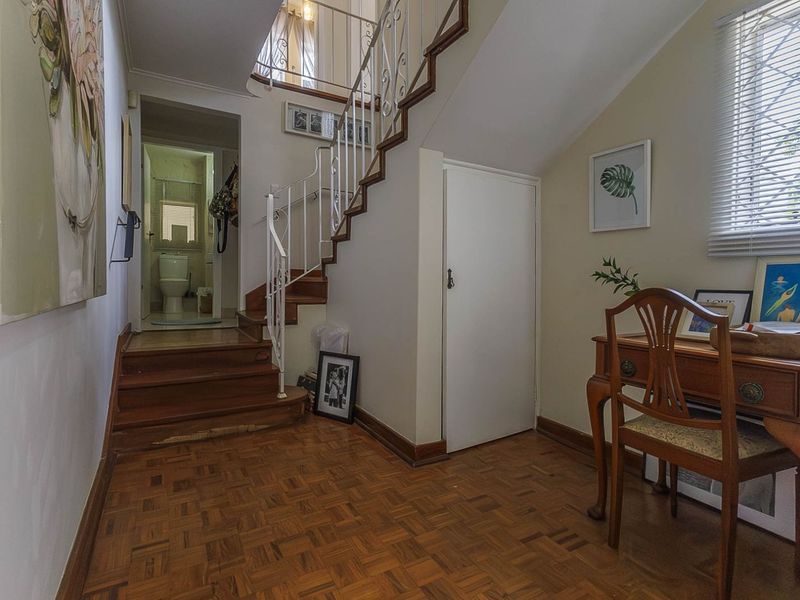 Townhouse For Sale in Kloof Central - Photo 7