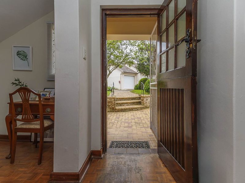 Townhouse For Sale in Kloof Central - Photo 6