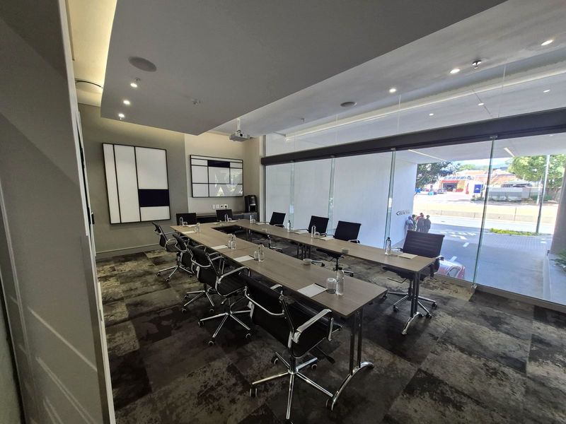 Apartment For Sale in Sandown - Photo 9