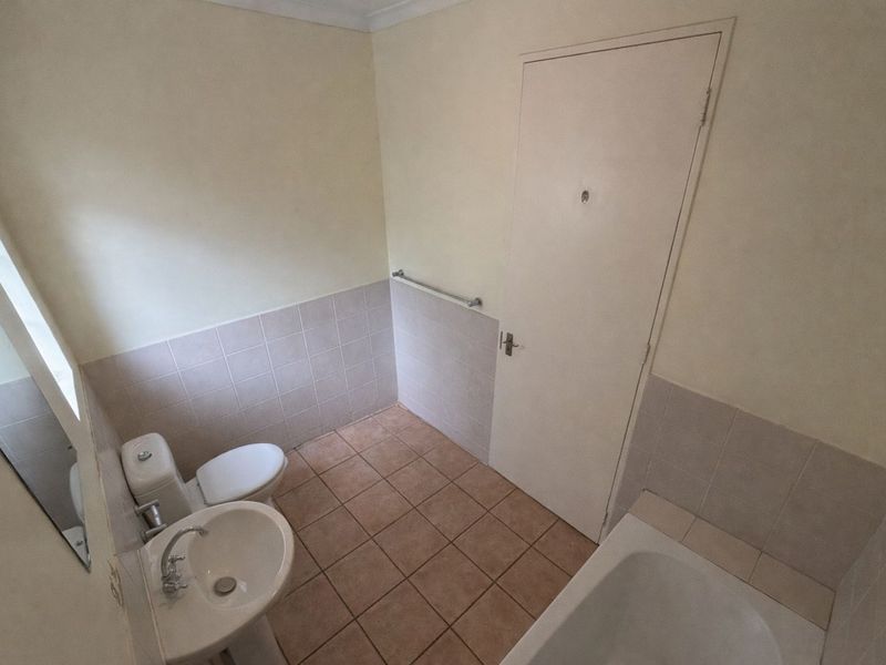 Apartment To Rent in Riviera - Photo 9