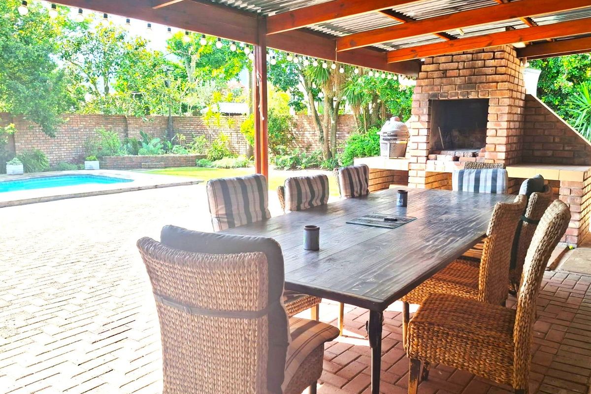 House For Sale in Loerie Park - Photo 2