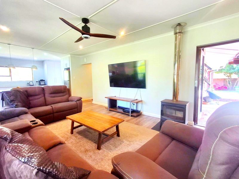 House For Sale in Loerie Park - Photo 8