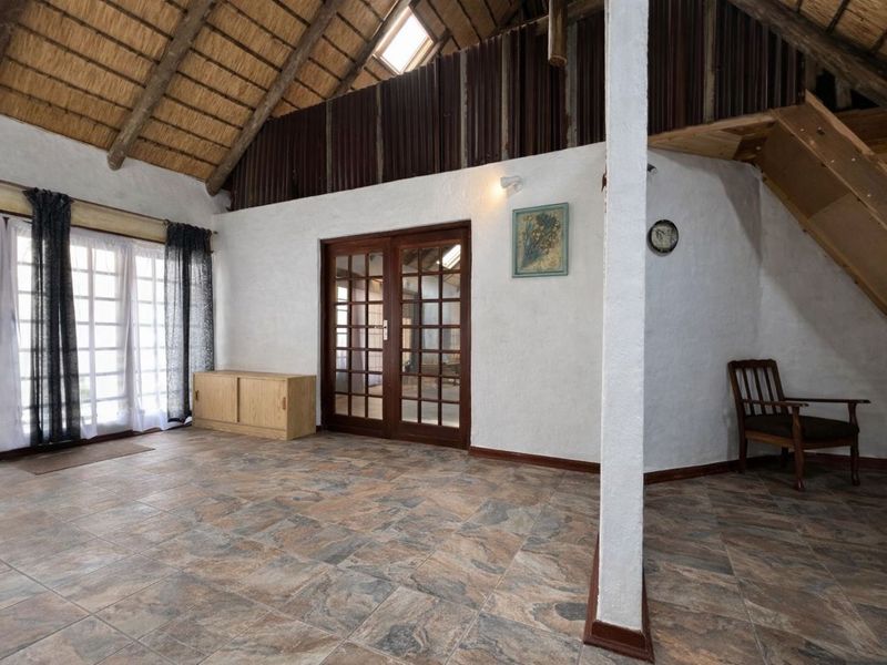 House For Sale in Ermelo Central - Photo 7