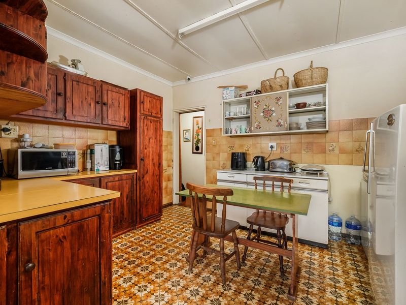 House For Sale in Newton Park - Photo 10