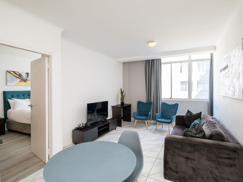 Apartment For Sale in Cape Town City Centre - Photo 3