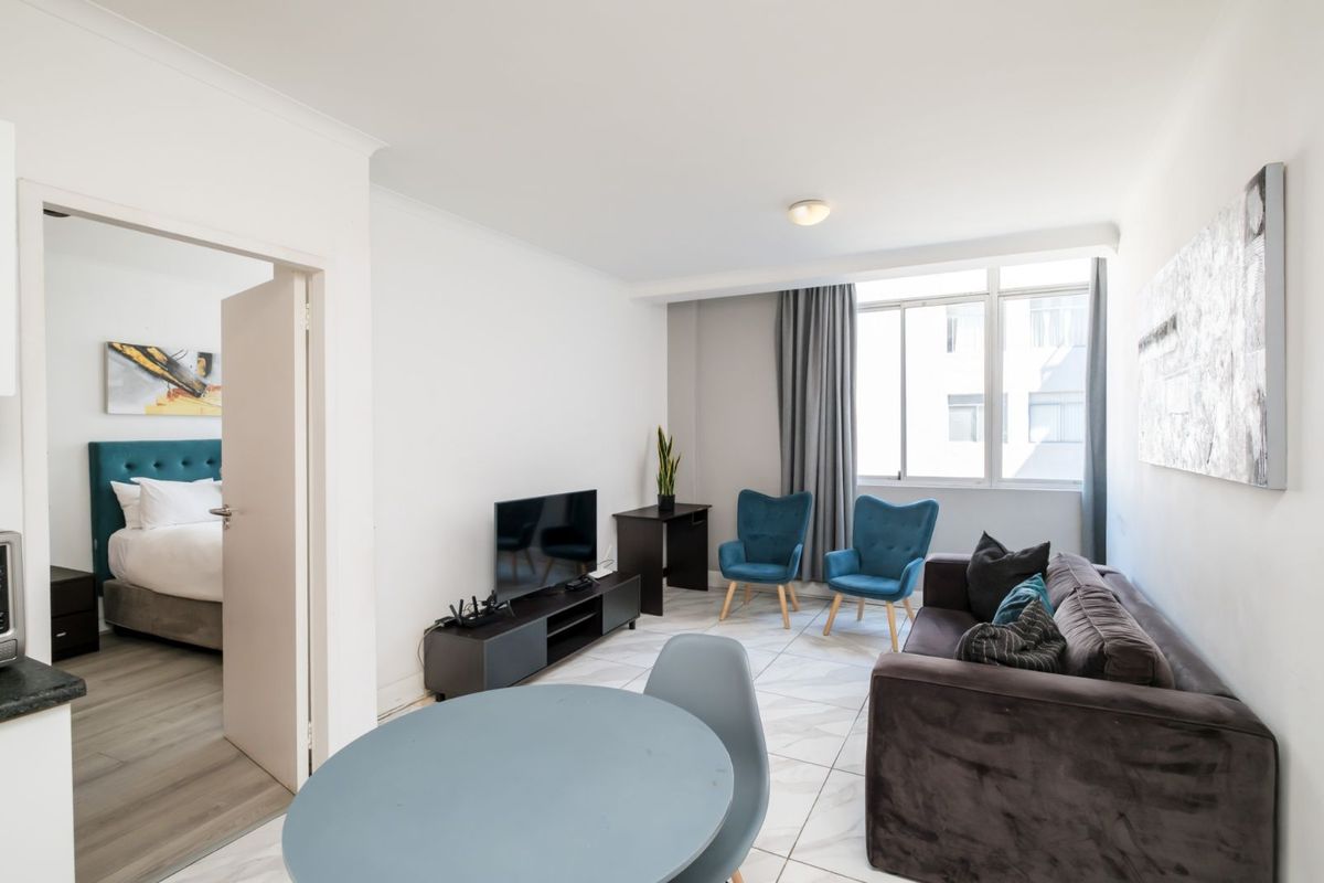 Apartment For Sale in Cape Town City Centre - Photo 3