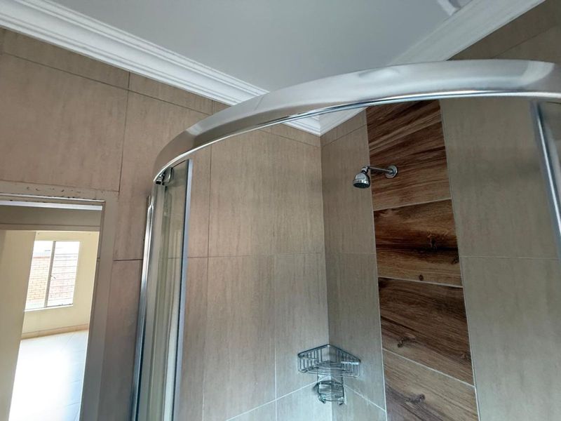 Apartment For Sale in Philip Nel Park - Photo 10