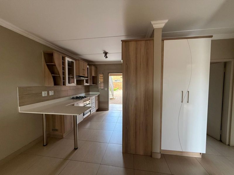 Apartment For Sale in Philip Nel Park - Photo 7