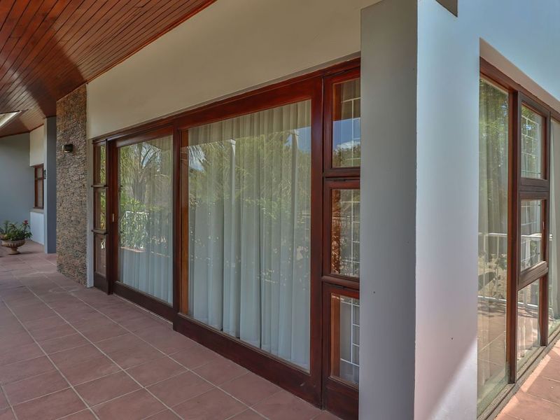 House For Sale in Robertson Central - Photo 3