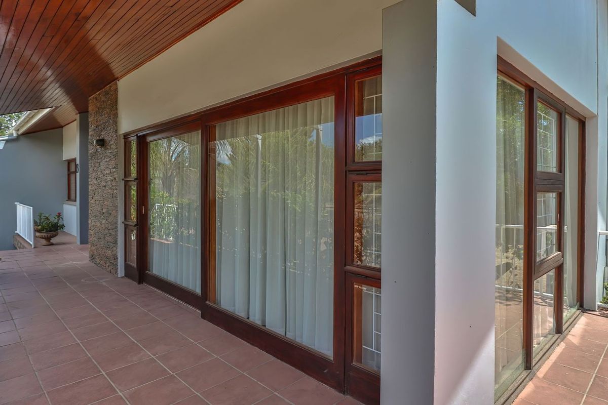 House For Sale in Robertson Central - Photo 3