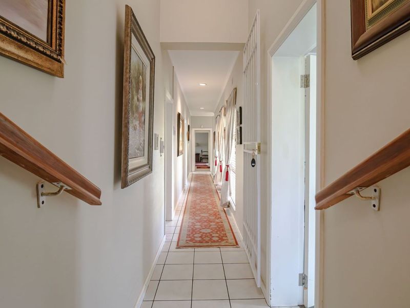 House For Sale in Robertson Central - Photo 9