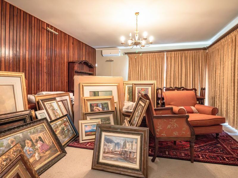 House For Sale in Robertson Central - Photo 6