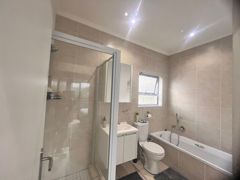 Apartment For Sale in Craigavon - Photo 9
