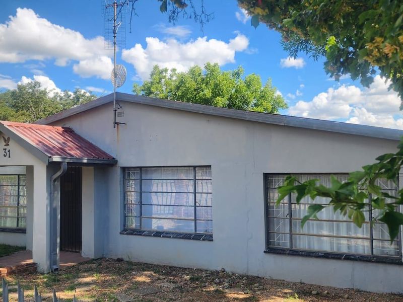 House For Sale in Morewag - Photo 3