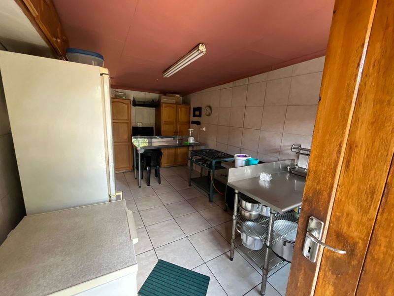 House For Sale in Birch Acres - Photo 4