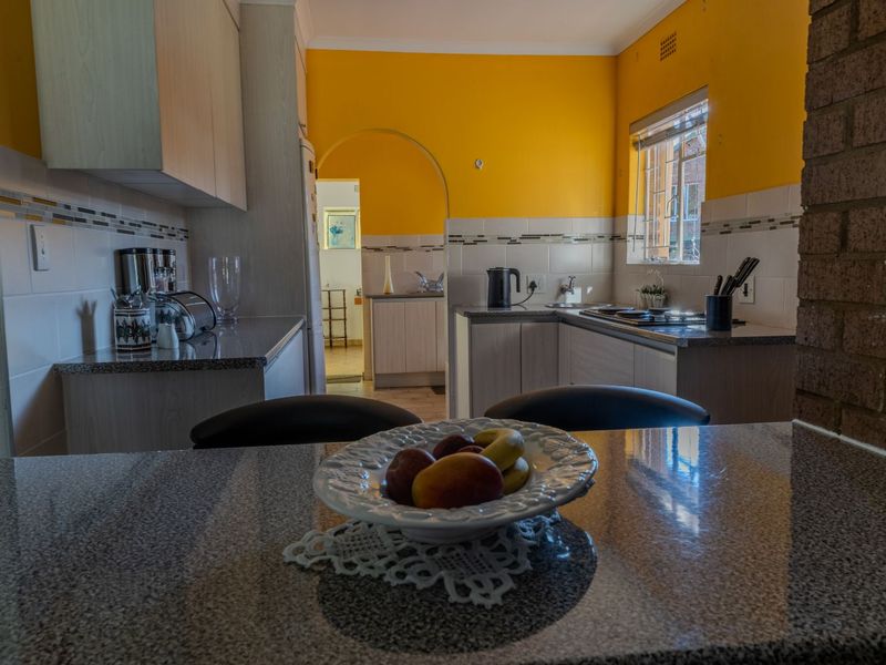 House For Sale in Birchleigh North - Photo 8