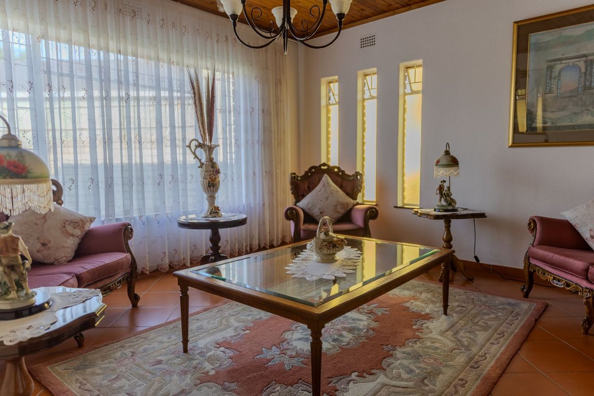 House For Sale in Birchleigh North - Photo 4