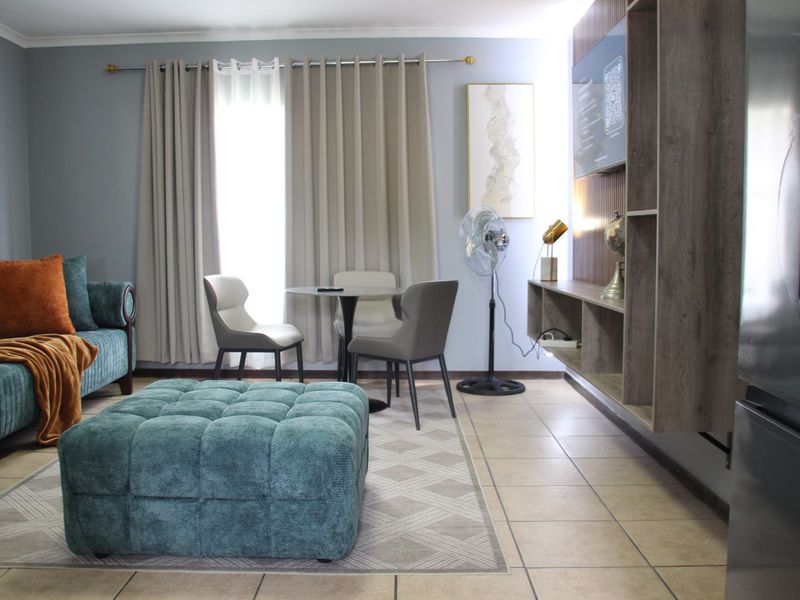 Apartment For Sale in Northgate - Photo 6