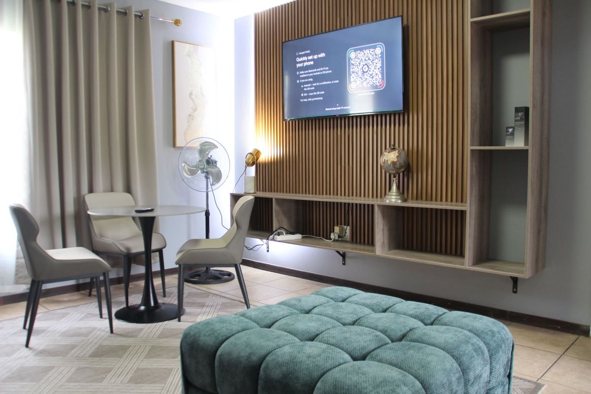 Apartment For Sale in Northgate - Photo 5