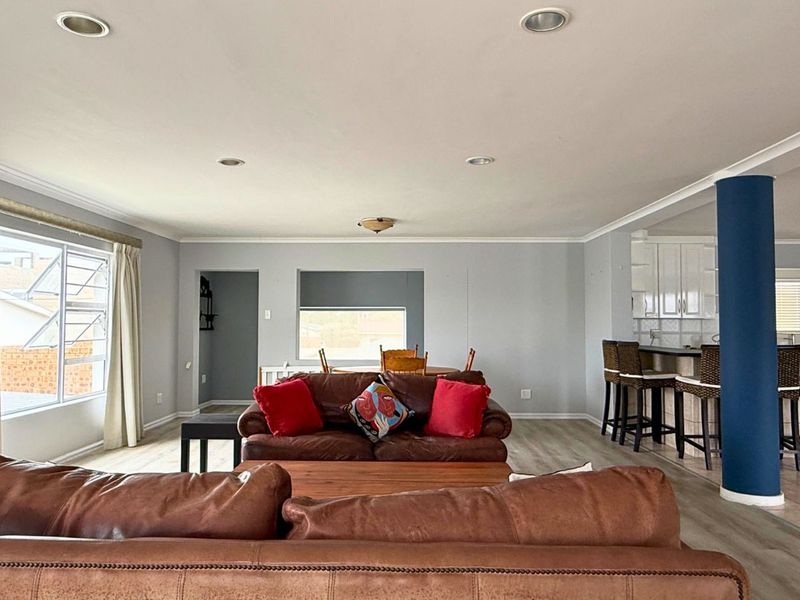 House For Sale in Franskraal - Photo 7