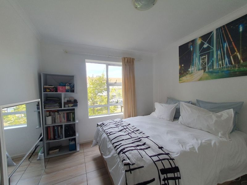 Apartment For Sale in Pinelands - Photo 5