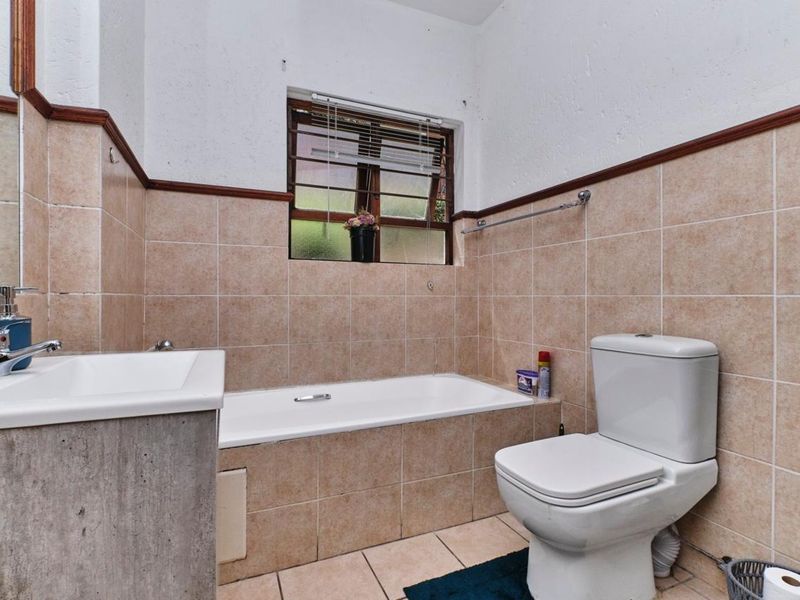 Apartment To Rent in Fourways - Photo 7