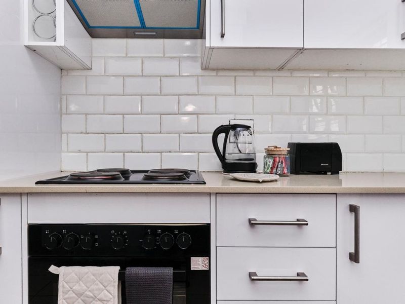 Apartment To Rent in Fourways - Photo 3