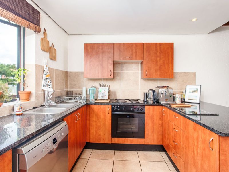 Apartment For Sale in Darrenwood - Photo 7