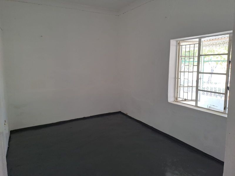 House For Sale in Marquard Central - Photo 2