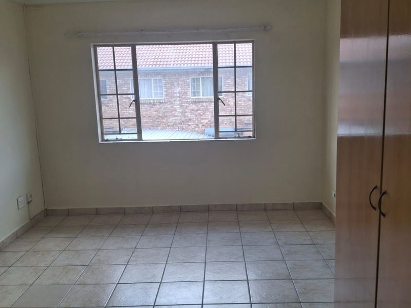 Apartment For Sale in Gezina - Photo 2