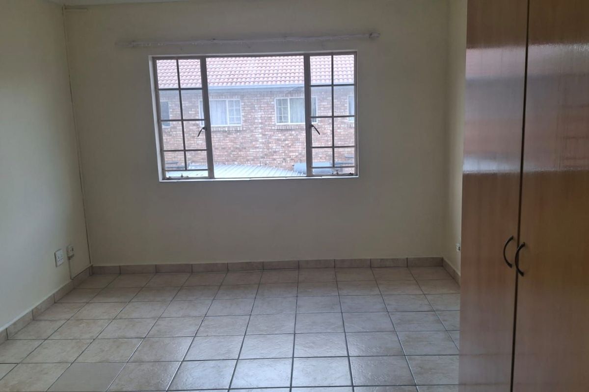 Apartment For Sale in Gezina - Photo 2