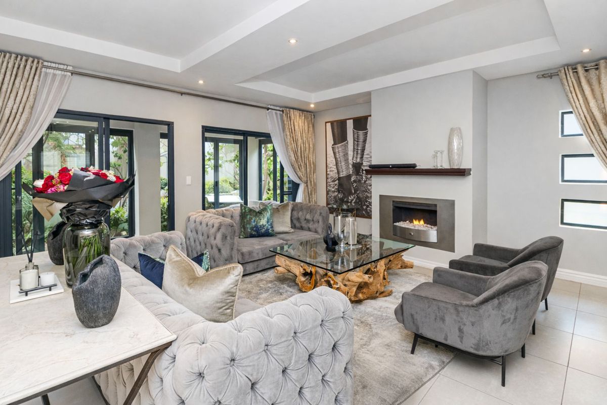 House For Sale in Bryanston - Photo 5